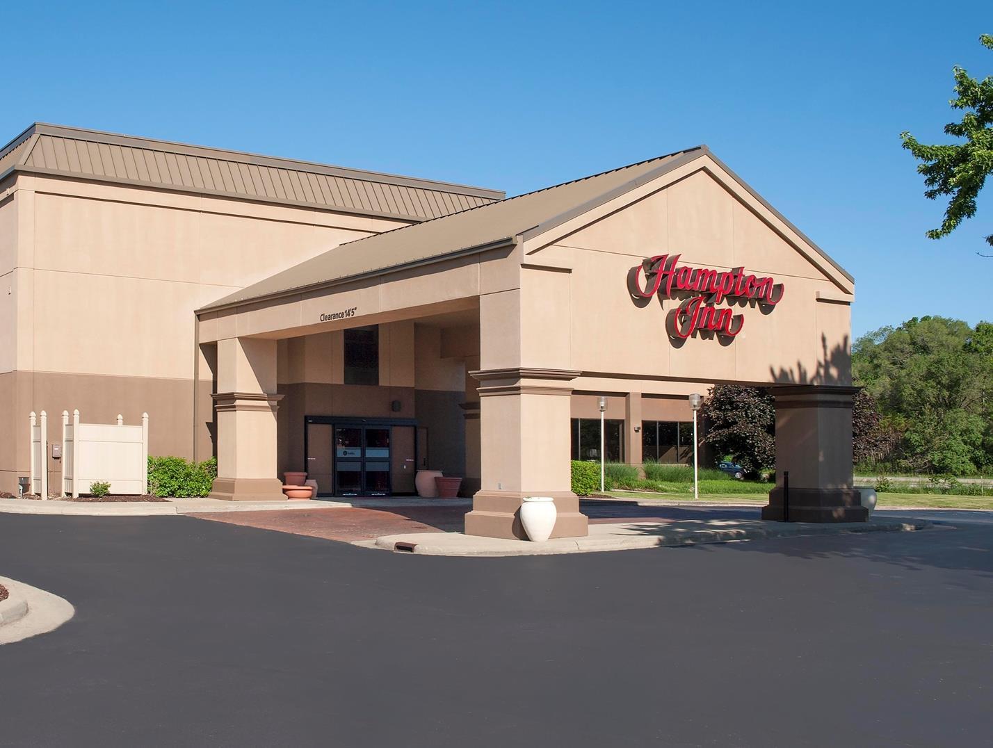 Surestay Plus Hotel By Best Western Stevensville St Joseph Exteriör bild