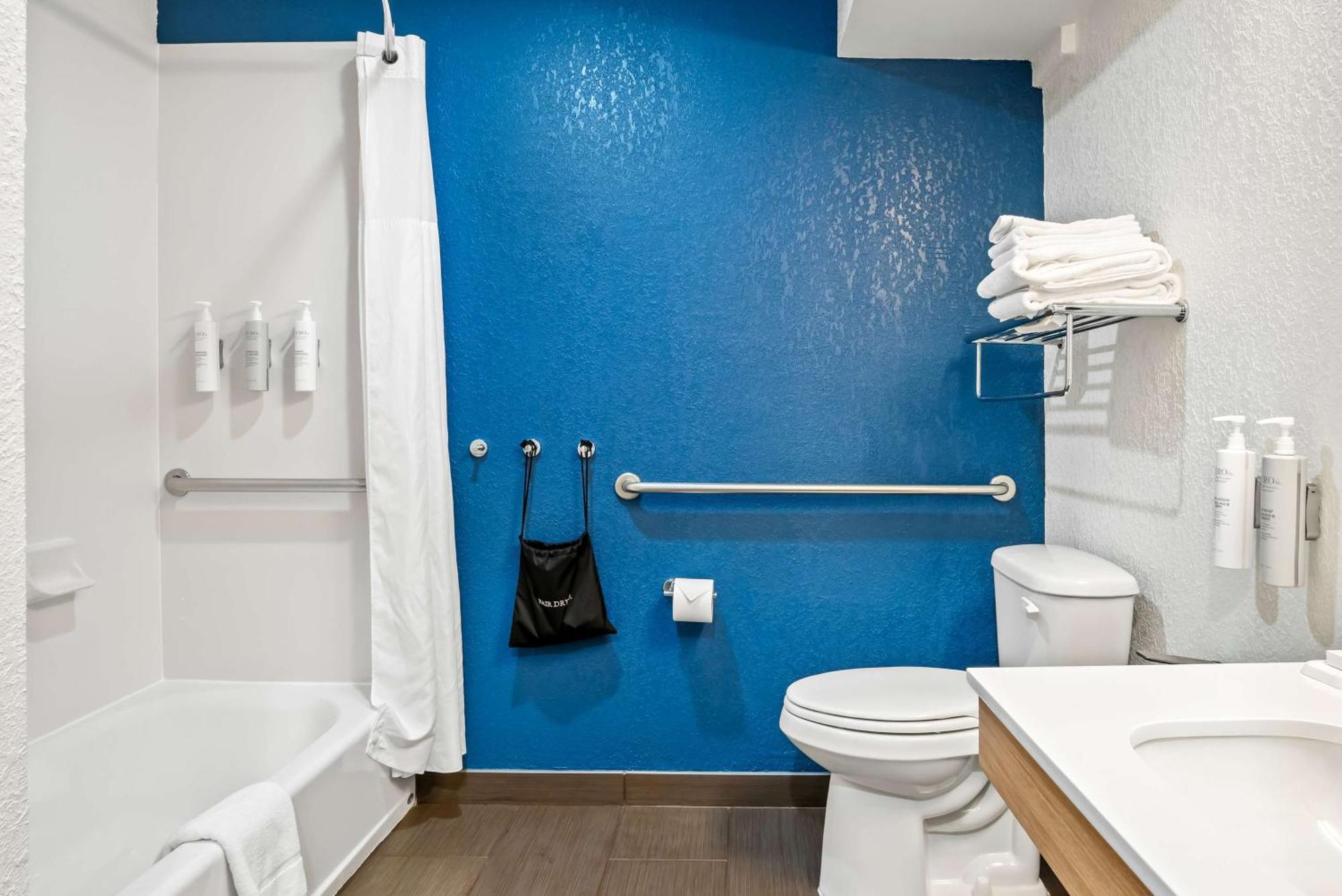Surestay Plus Hotel By Best Western Stevensville St Joseph Exteriör bild