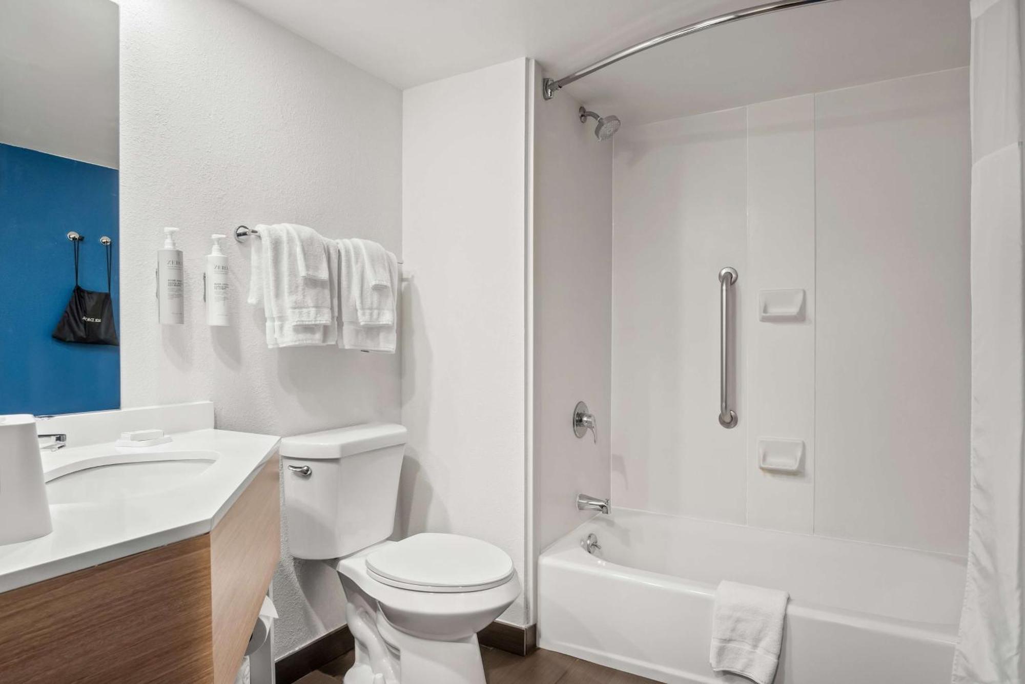 Surestay Plus Hotel By Best Western Stevensville St Joseph Exteriör bild