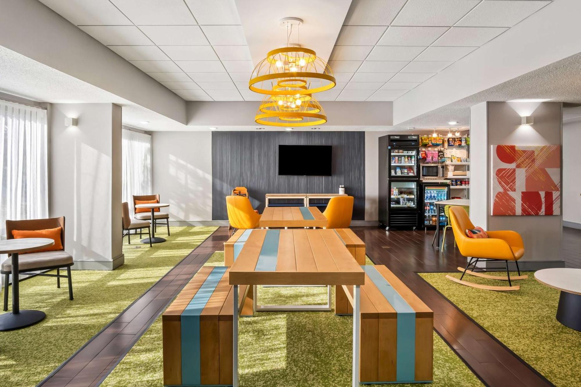 Surestay Plus Hotel By Best Western Stevensville St Joseph Exteriör bild