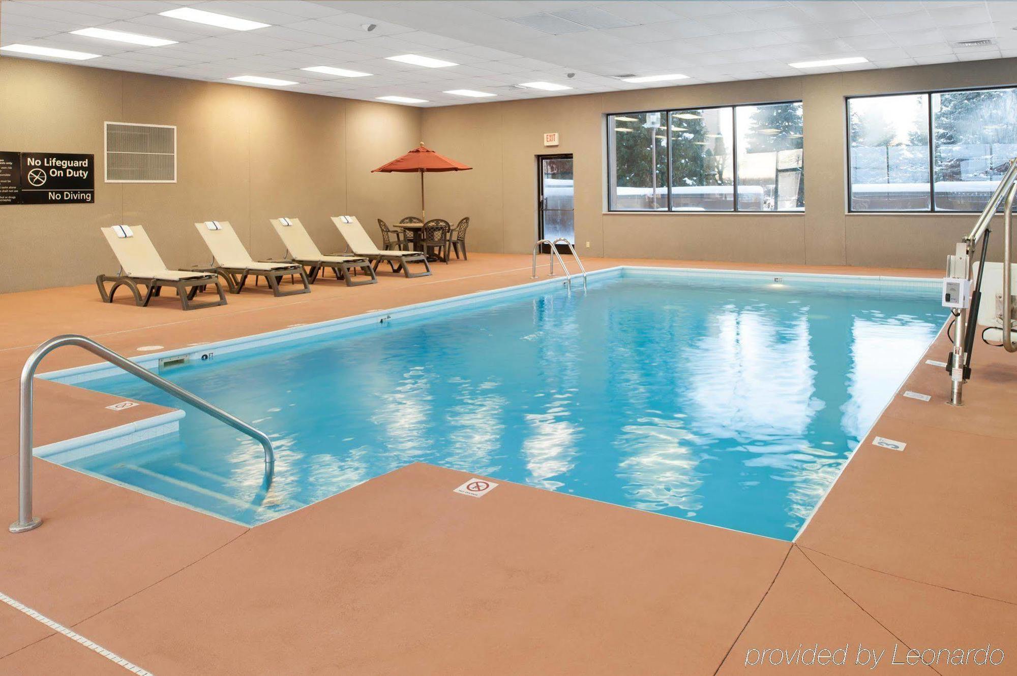 Surestay Plus Hotel By Best Western Stevensville St Joseph Exteriör bild